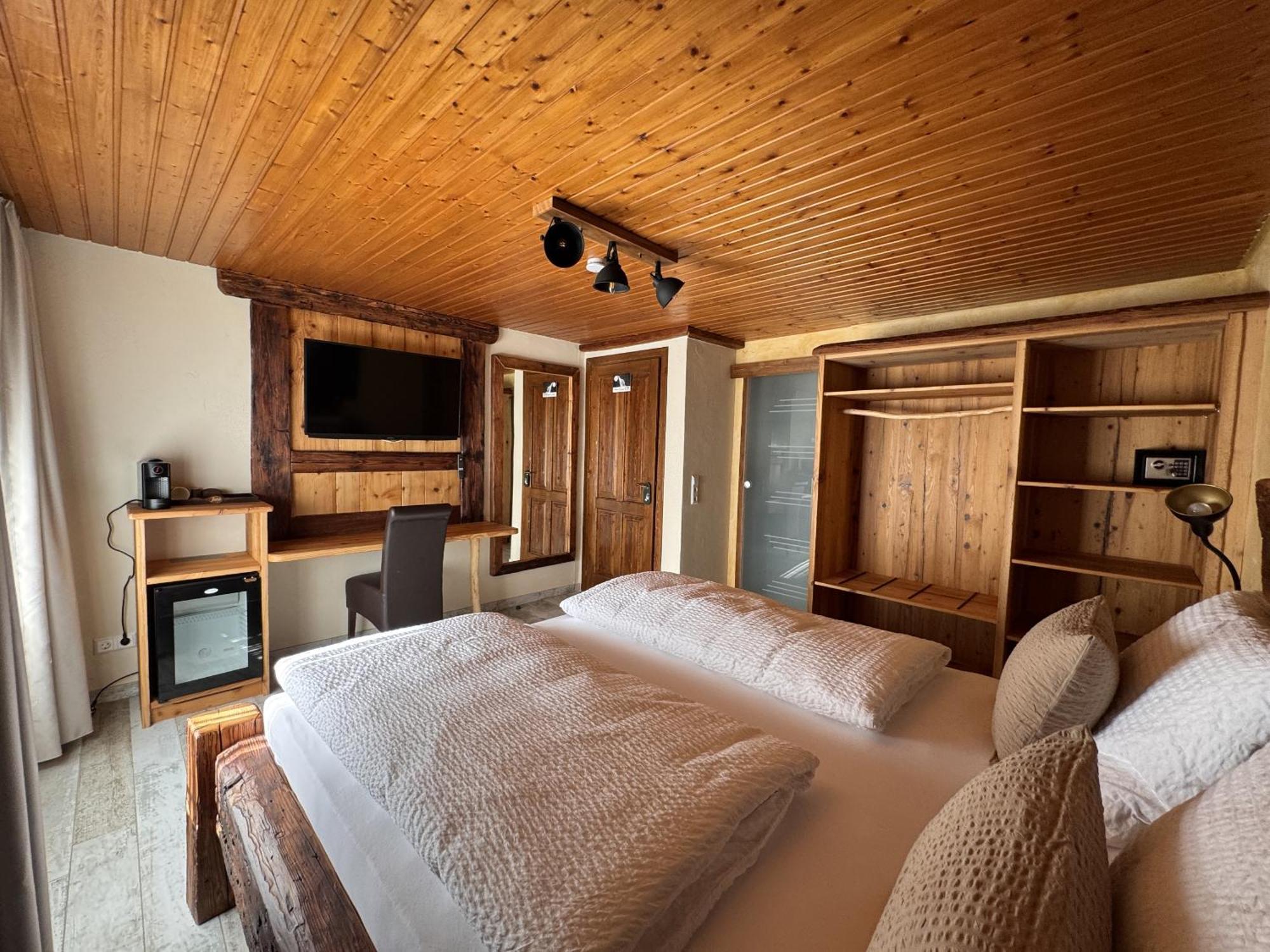 Black Forest Hotel Todtnau Room photo